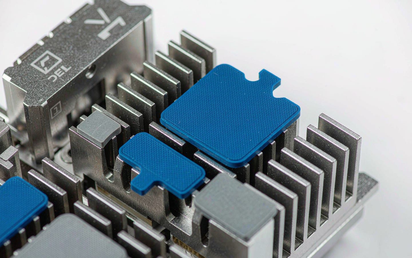 Thermal interface pads